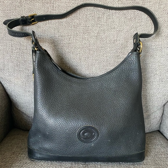 Dooney & Bourke Handbags - Dooney & Bourke Vintage leather Hobo